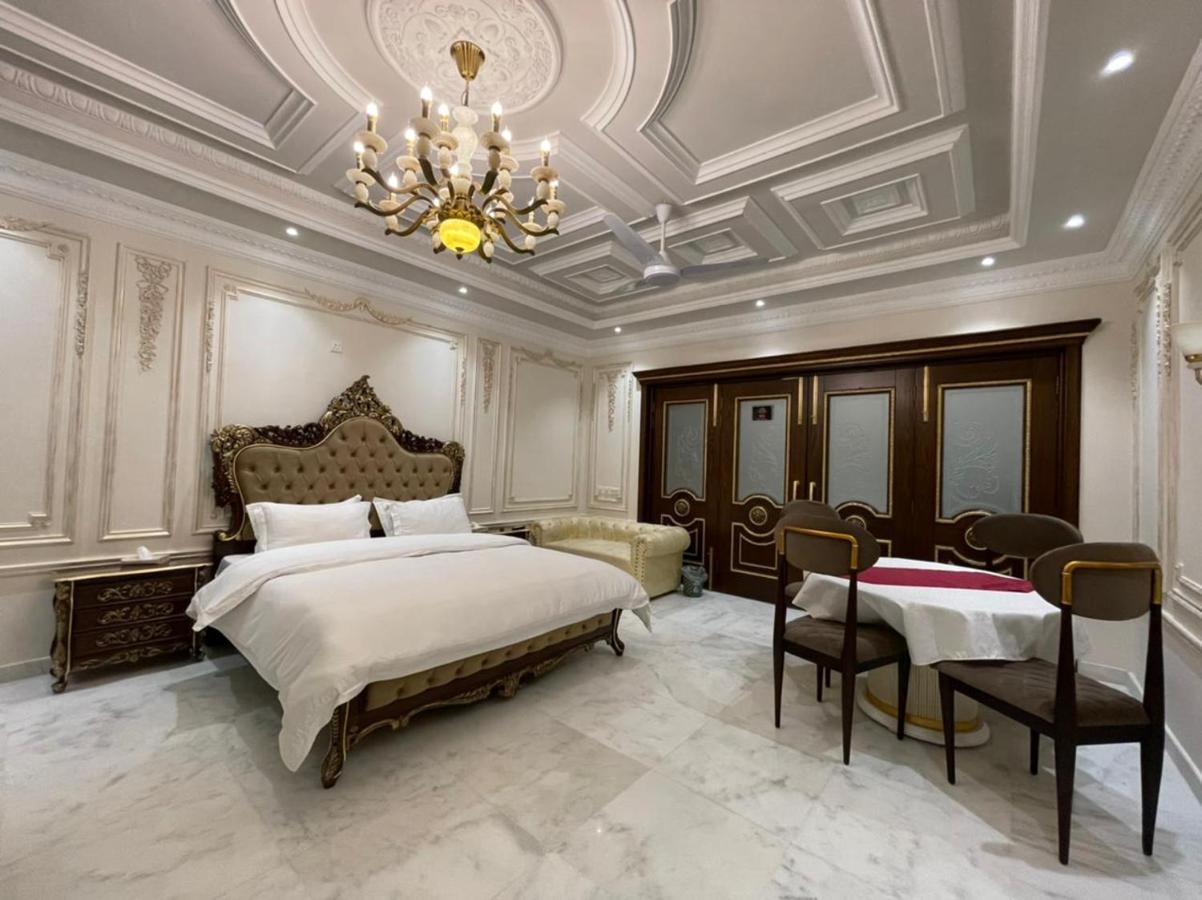 Arish Luxury Suites スカルドゥ エクステリア 写真
